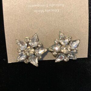 VTG FLOWER RHINESTONE SCREW BACK EARRINGS 1"